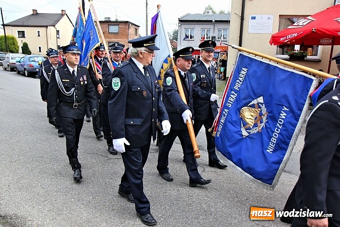 Zdjęcie w galerii na portalu naszwodzislaw.com: 110-lecie OSP oraz poświęcenie nowego wozu strażackiego, czyli wielkie święto w Lubomi wiadomości z regionu