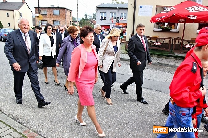 Zdjęcie w galerii na portalu naszwodzislaw.com: 110-lecie OSP oraz poświęcenie nowego wozu strażackiego, czyli wielkie święto w Lubomi wiadomości z regionu