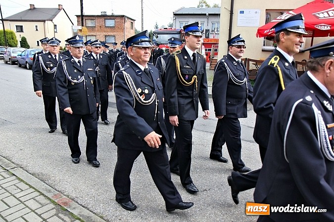 Zdjęcie w galerii na portalu naszwodzislaw.com: 110-lecie OSP oraz poświęcenie nowego wozu strażackiego, czyli wielkie święto w Lubomi wiadomości z regionu