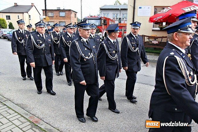 Zdjęcie w galerii na portalu naszwodzislaw.com: 110-lecie OSP oraz poświęcenie nowego wozu strażackiego, czyli wielkie święto w Lubomi wiadomości z regionu