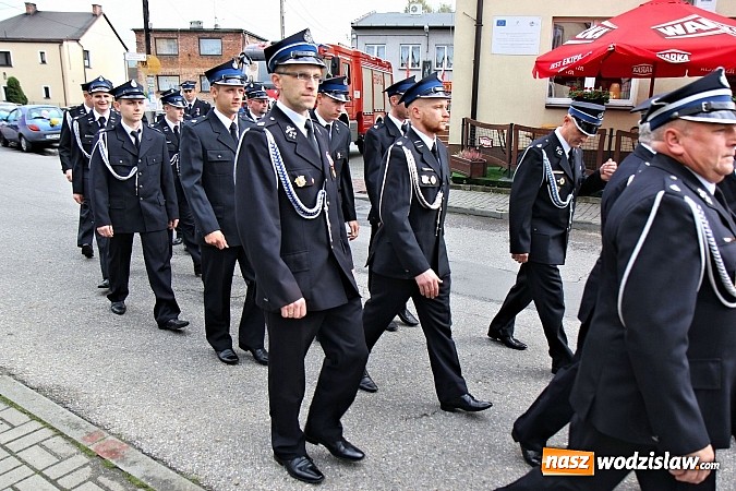 Zdjęcie w galerii na portalu naszwodzislaw.com: 110-lecie OSP oraz poświęcenie nowego wozu strażackiego, czyli wielkie święto w Lubomi wiadomości z regionu