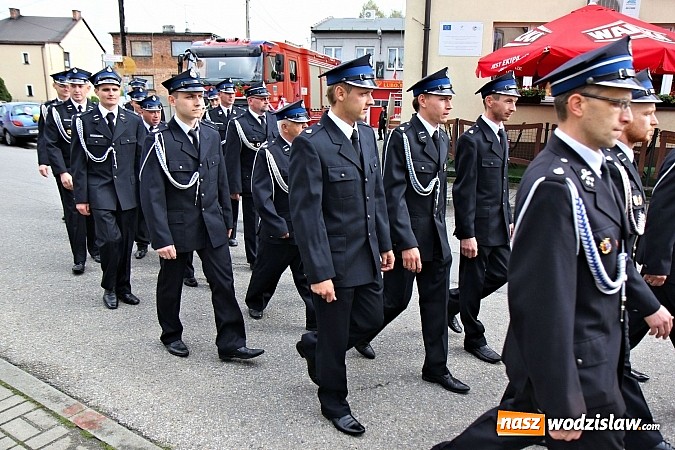 Zdjęcie w galerii na portalu naszwodzislaw.com: 110-lecie OSP oraz poświęcenie nowego wozu strażackiego, czyli wielkie święto w Lubomi wiadomości z regionu
