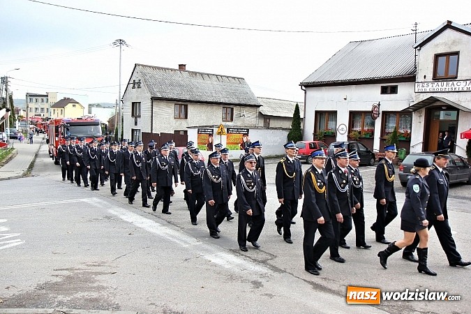 Zdjęcie w galerii na portalu naszwodzislaw.com: 110-lecie OSP oraz poświęcenie nowego wozu strażackiego, czyli wielkie święto w Lubomi wiadomości z regionu
