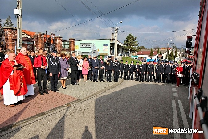 Zdjęcie w galerii na portalu naszwodzislaw.com: 110-lecie OSP oraz poświęcenie nowego wozu strażackiego, czyli wielkie święto w Lubomi wiadomości z regionu