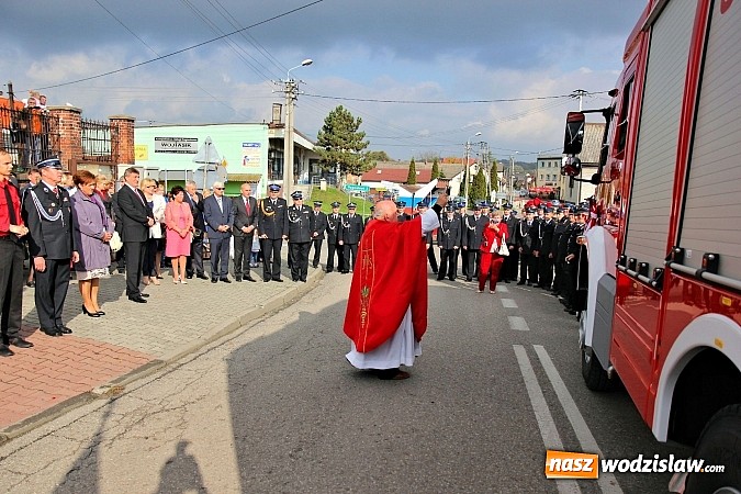 Zdjęcie w galerii na portalu naszwodzislaw.com: 110-lecie OSP oraz poświęcenie nowego wozu strażackiego, czyli wielkie święto w Lubomi wiadomości z regionu