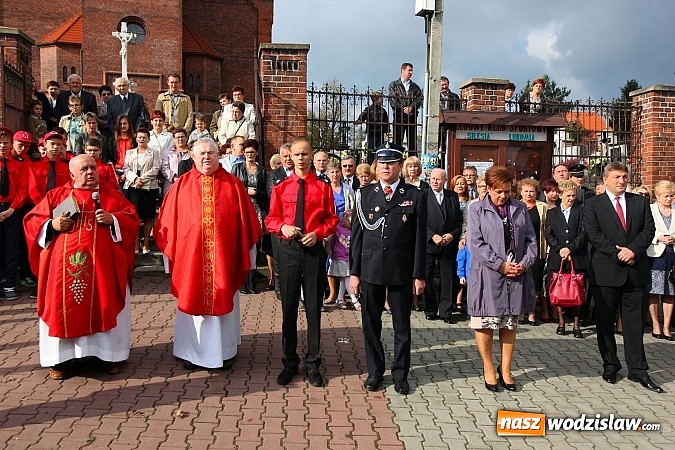 Zdjęcie w galerii na portalu naszwodzislaw.com: 110-lecie OSP oraz poświęcenie nowego wozu strażackiego, czyli wielkie święto w Lubomi wiadomości z regionu