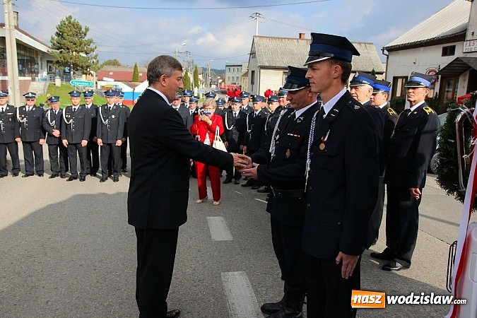 Zdjęcie w galerii na portalu naszwodzislaw.com: 110-lecie OSP oraz poświęcenie nowego wozu strażackiego, czyli wielkie święto w Lubomi wiadomości z regionu