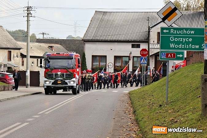 Zdjęcie w galerii na portalu naszwodzislaw.com: 110-lecie OSP oraz poświęcenie nowego wozu strażackiego, czyli wielkie święto w Lubomi wiadomości z regionu