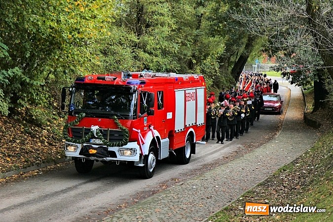Zdjęcie w galerii na portalu naszwodzislaw.com: 110-lecie OSP oraz poświęcenie nowego wozu strażackiego, czyli wielkie święto w Lubomi wiadomości z regionu