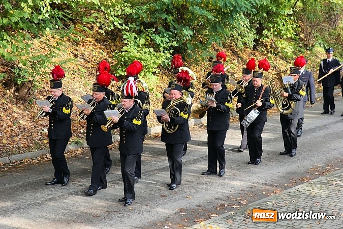 Zdjęcie w galerii na portalu naszwodzislaw.com: 110-lecie OSP oraz poświęcenie nowego wozu strażackiego, czyli wielkie święto w Lubomi wiadomości z regionu