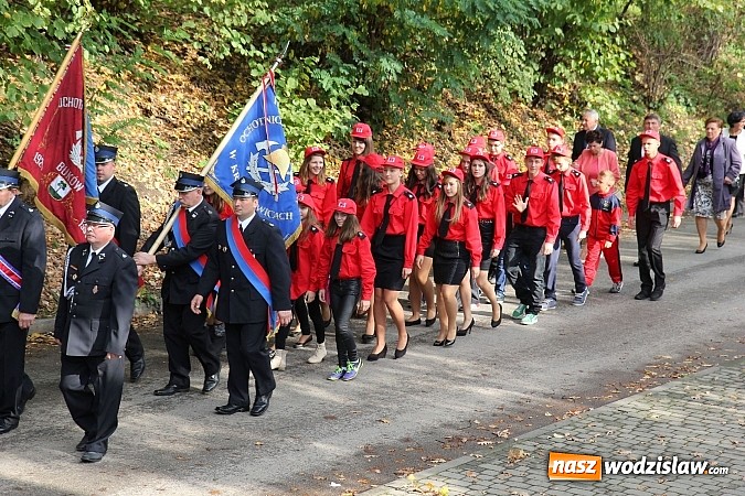 Zdjęcie w galerii na portalu naszwodzislaw.com: 110-lecie OSP oraz poświęcenie nowego wozu strażackiego, czyli wielkie święto w Lubomi wiadomości z regionu