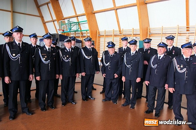 Zdjęcie w galerii na portalu naszwodzislaw.com: 110-lecie OSP oraz poświęcenie nowego wozu strażackiego, czyli wielkie święto w Lubomi wiadomości z regionu