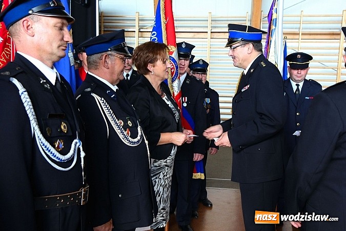 Zdjęcie w galerii na portalu naszwodzislaw.com: 110-lecie OSP oraz poświęcenie nowego wozu strażackiego, czyli wielkie święto w Lubomi wiadomości z regionu