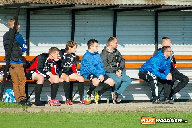 Zdjęcie w galerii na portalu naszwodzislaw.com: Klasa okręgowa: Jarosław Pawelec katem Tworkowa wiadomości z regionu