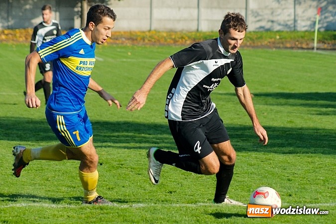 Zdjęcie w galerii na portalu naszwodzislaw.com: Klasa okręgowa: Jarosław Pawelec katem Tworkowa wiadomości z regionu