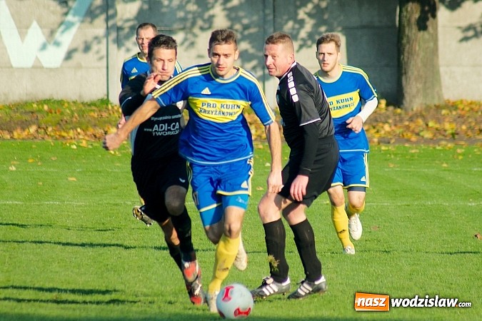 Zdjęcie w galerii na portalu naszwodzislaw.com: Klasa okręgowa: Jarosław Pawelec katem Tworkowa wiadomości z regionu