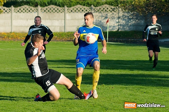 Zdjęcie w galerii na portalu naszwodzislaw.com: Klasa okręgowa: Jarosław Pawelec katem Tworkowa wiadomości z regionu