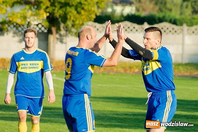 Zdjęcie w galerii na portalu naszwodzislaw.com: Klasa okręgowa: Jarosław Pawelec katem Tworkowa wiadomości z regionu