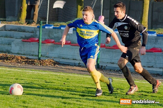 Zdjęcie w galerii na portalu naszwodzislaw.com: Klasa okręgowa: Jarosław Pawelec katem Tworkowa wiadomości z regionu