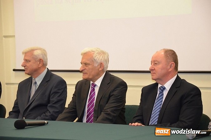 Zdjęcie w galerii na portalu naszwodzislaw.com: Jerzy Buzek odwiedził Wodzisław Śląski   wiadomości z regionu