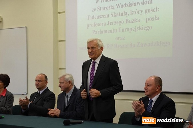 Zdjęcie w galerii na portalu naszwodzislaw.com: Jerzy Buzek odwiedził Wodzisław Śląski   wiadomości z regionu
