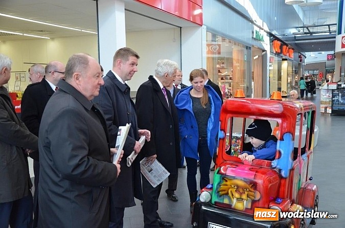 Zdjęcie w galerii na portalu naszwodzislaw.com: Jerzy Buzek odwiedził Wodzisław Śląski   wiadomości z regionu