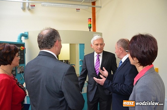 Zdjęcie w galerii na portalu naszwodzislaw.com: Jerzy Buzek odwiedził Wodzisław Śląski   wiadomości z regionu