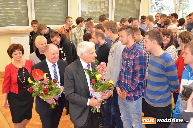 Zdjęcie w galerii na portalu naszwodzislaw.com: Jerzy Buzek odwiedził Wodzisław Śląski   wiadomości z regionu