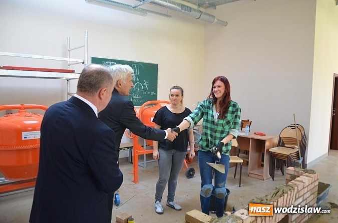 Zdjęcie w galerii na portalu naszwodzislaw.com: Jerzy Buzek odwiedził Wodzisław Śląski   wiadomości z regionu