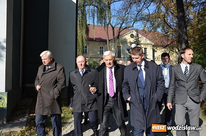 Zdjęcie w galerii na portalu naszwodzislaw.com: Jerzy Buzek odwiedził Wodzisław Śląski   wiadomości z regionu