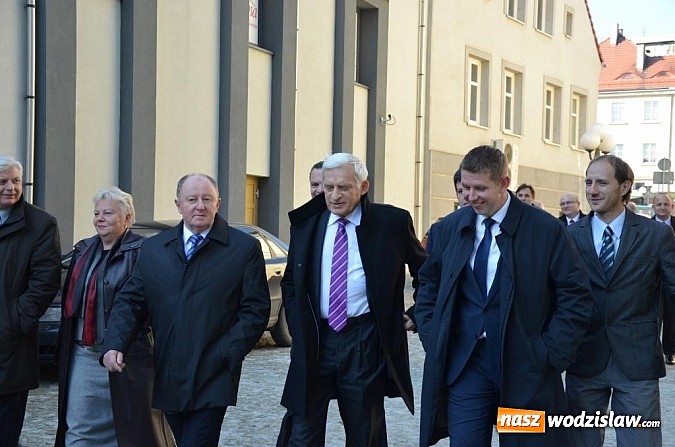 Zdjęcie w galerii na portalu naszwodzislaw.com: Jerzy Buzek odwiedził Wodzisław Śląski   wiadomości z regionu