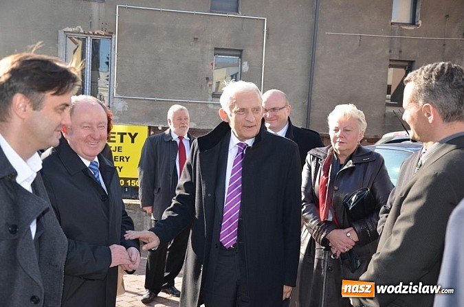 Zdjęcie w galerii na portalu naszwodzislaw.com: Jerzy Buzek odwiedził Wodzisław Śląski   wiadomości z regionu