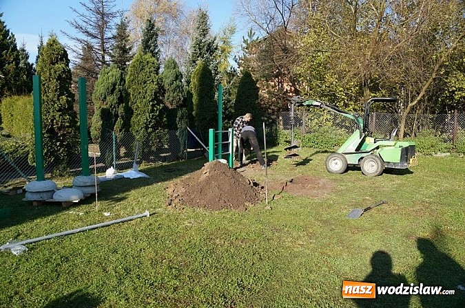 Zdjęcie w galerii na portalu naszwodzislaw.com: Urządzenia do Street workout zostały zainstalowane w Wodzisławiu. Montaż kosztował 24 tysiące złotych! wiadomości z regionu