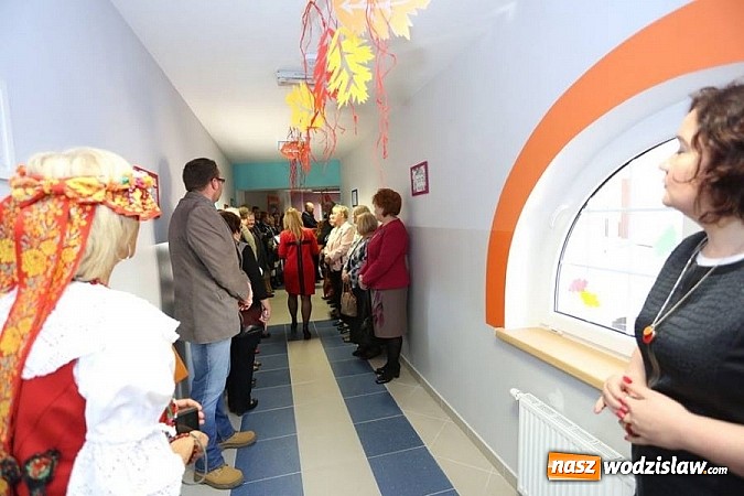 Zdjęcie w galerii na portalu naszwodzislaw.com: Nowe skrzydło biertułtowskiego przedszkola zostało otwarte wiadomości z regionu