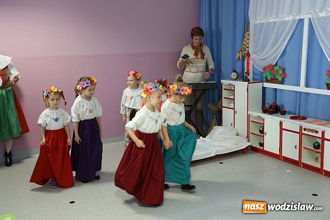 Zdjęcie w galerii na portalu naszwodzislaw.com: Nowe skrzydło biertułtowskiego przedszkola zostało otwarte wiadomości z regionu