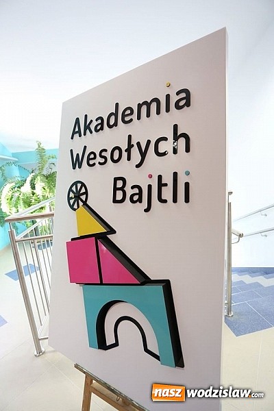 Zdjęcie w galerii na portalu naszwodzislaw.com: Nowe skrzydło biertułtowskiego przedszkola zostało otwarte wiadomości z regionu