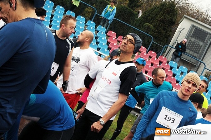 Zdjęcie w galerii na portalu naszwodzislaw.com: Ponad 200. uczestników wystartowało w VIII Wodzisławskim Półmaratonie wiadomości z regionu