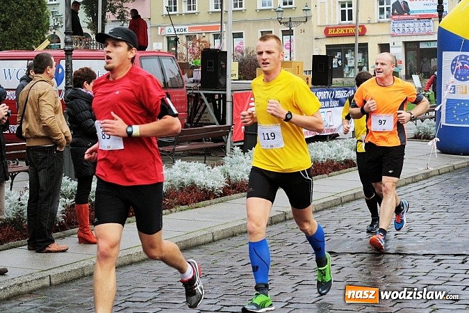 Zdjęcie w galerii na portalu naszwodzislaw.com: Ponad 200. uczestników wystartowało w VIII Wodzisławskim Półmaratonie wiadomości z regionu