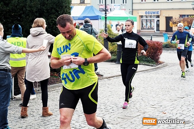 Zdjęcie w galerii na portalu naszwodzislaw.com: Ponad 200. uczestników wystartowało w VIII Wodzisławskim Półmaratonie wiadomości z regionu