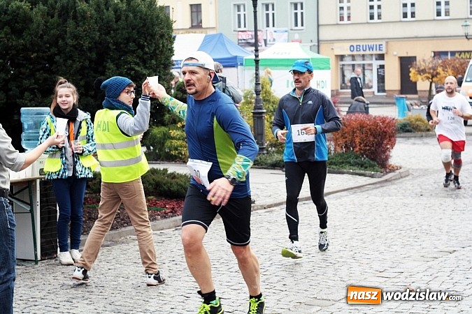 Zdjęcie w galerii na portalu naszwodzislaw.com: Ponad 200. uczestników wystartowało w VIII Wodzisławskim Półmaratonie wiadomości z regionu