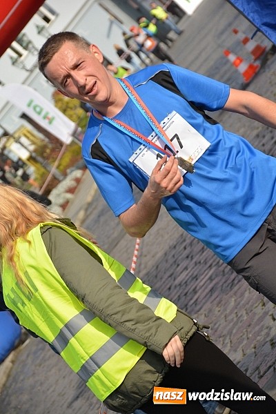 Zdjęcie w galerii na portalu naszwodzislaw.com: Ponad 200. uczestników wystartowało w VIII Wodzisławskim Półmaratonie wiadomości z regionu