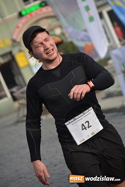 Zdjęcie w galerii na portalu naszwodzislaw.com: Ponad 200. uczestników wystartowało w VIII Wodzisławskim Półmaratonie wiadomości z regionu