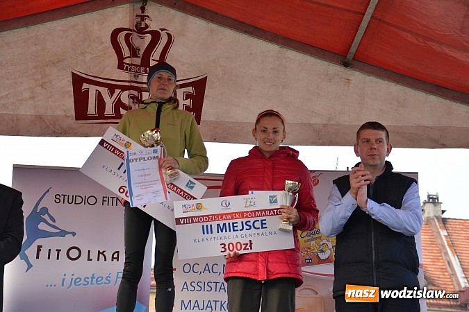 Zdjęcie w galerii na portalu naszwodzislaw.com: Ponad 200. uczestników wystartowało w VIII Wodzisławskim Półmaratonie wiadomości z regionu