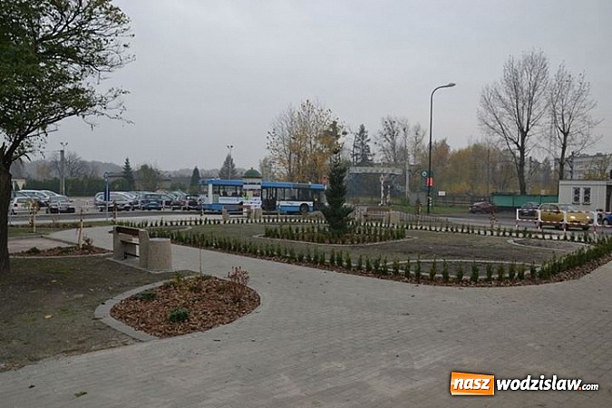 Zdjęcie w galerii na portalu naszwodzislaw.com: Nowy skwer na Marcelu w Radlinie kosztował 50 tysięcy złotych wiadomości z regionu