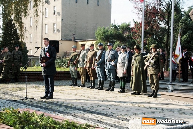 Zdjęcie w galerii na portalu naszwodzislaw.com: Uroczyste obchody Święta Niepodległości w Wodzisławiu wiadomości z regionu