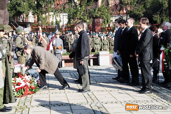 Zdjęcie w galerii na portalu naszwodzislaw.com: Uroczyste obchody Święta Niepodległości w Wodzisławiu wiadomości z regionu