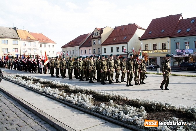 Zdjęcie w galerii na portalu naszwodzislaw.com: Uroczyste obchody Święta Niepodległości w Wodzisławiu wiadomości z regionu