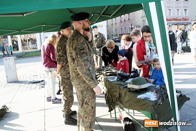 Zdjęcie w galerii na portalu naszwodzislaw.com: Uroczyste obchody Święta Niepodległości w Wodzisławiu wiadomości z regionu