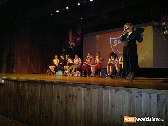 Zdjęcie w galerii na portalu naszwodzislaw.com: Szkoła Podstawa nr 5 w Wodzisławiu ma 50 lat  wiadomości z regionu