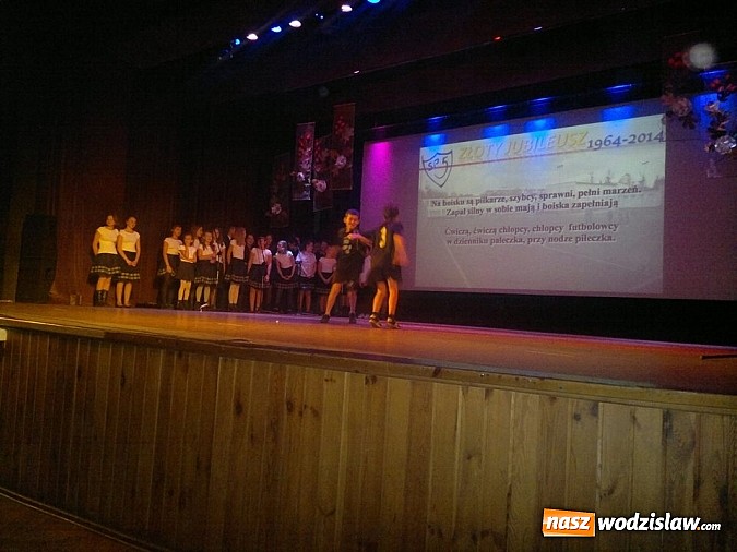 Zdjęcie w galerii na portalu naszwodzislaw.com: Szkoła Podstawa nr 5 w Wodzisławiu ma 50 lat  wiadomości z regionu